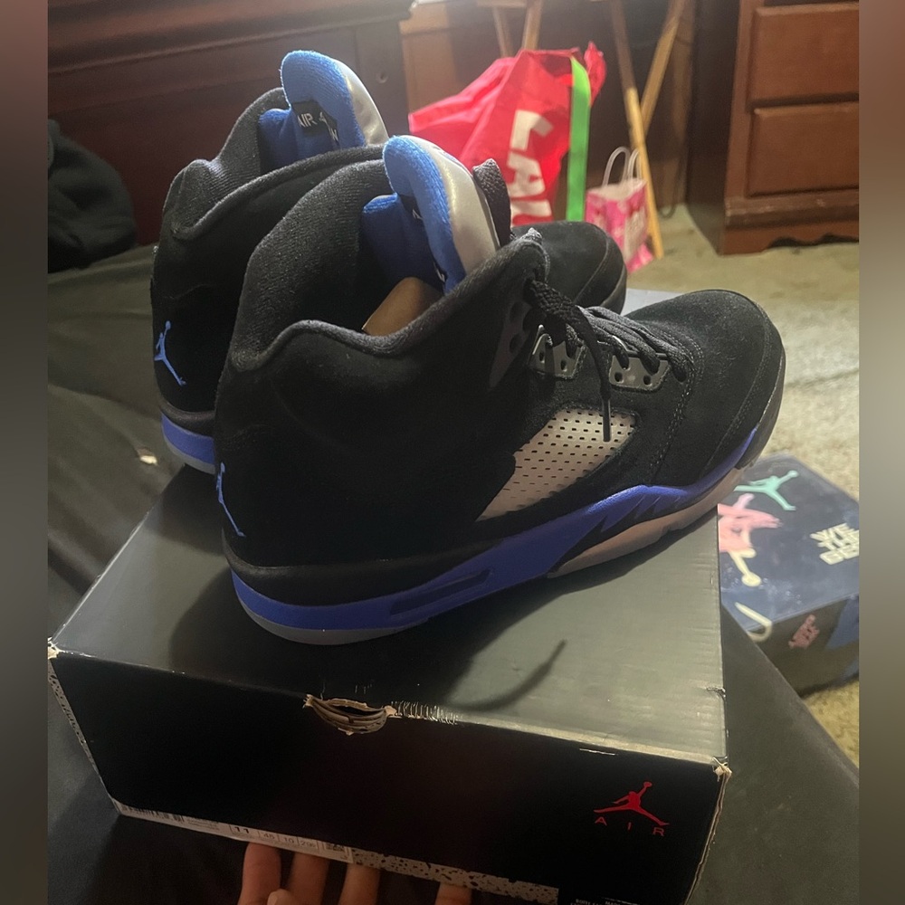 Jordan 5 racer blue 
Size 13